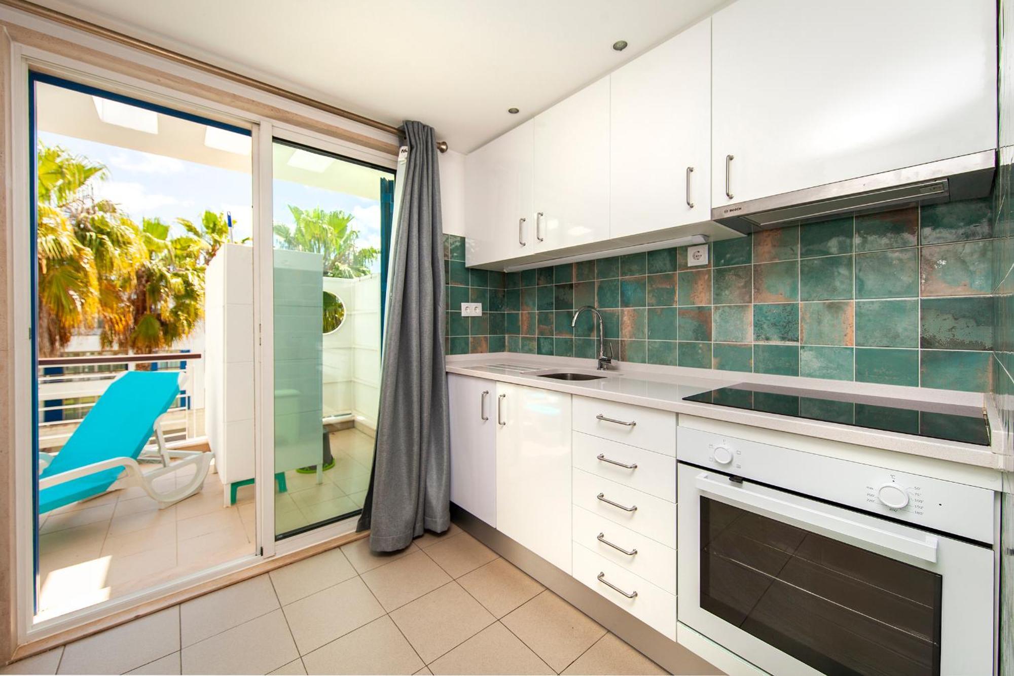 Apartamento B06 - Top-floor Marina 2 Bed Lagos